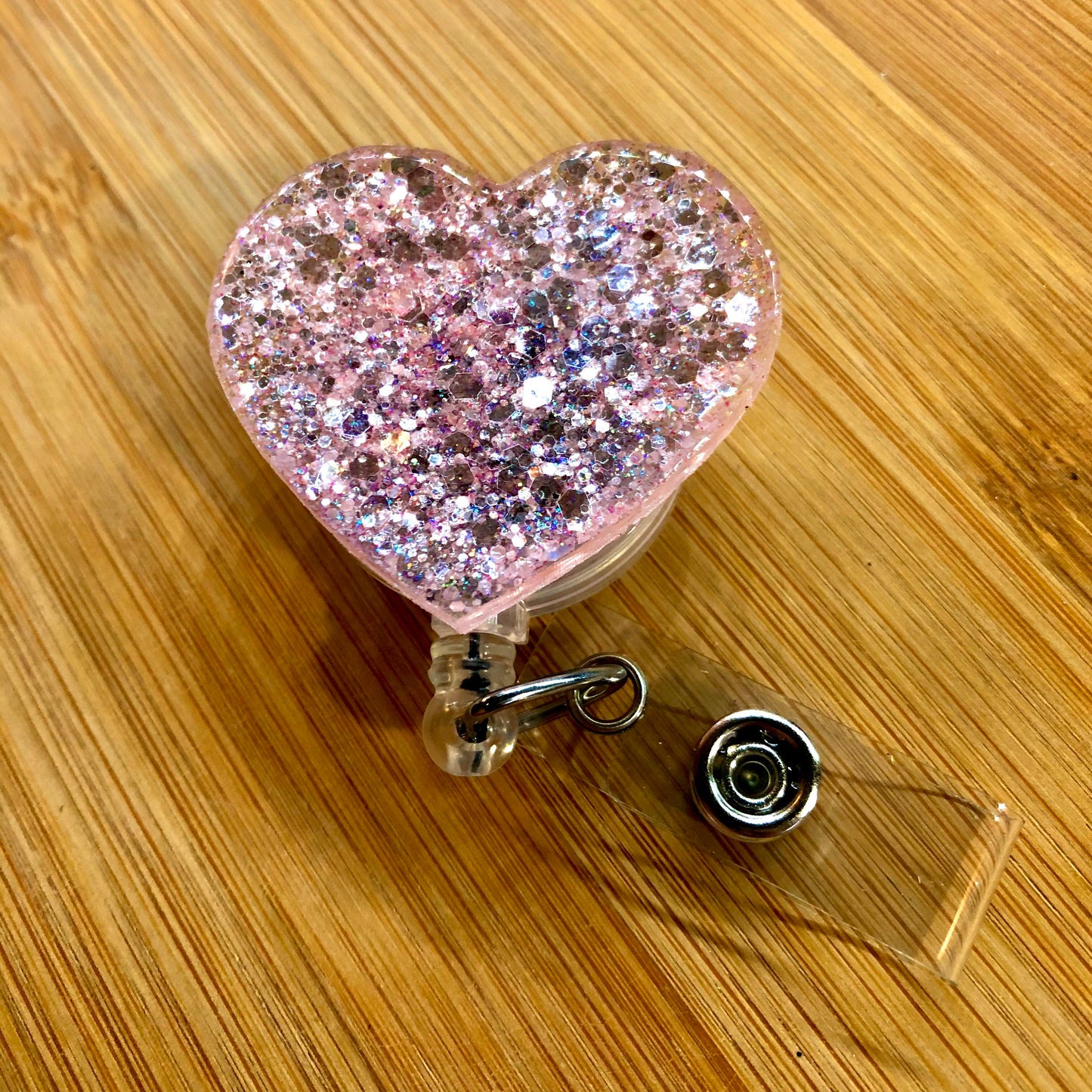 Badge Reel Heart Shaped Pink Ice